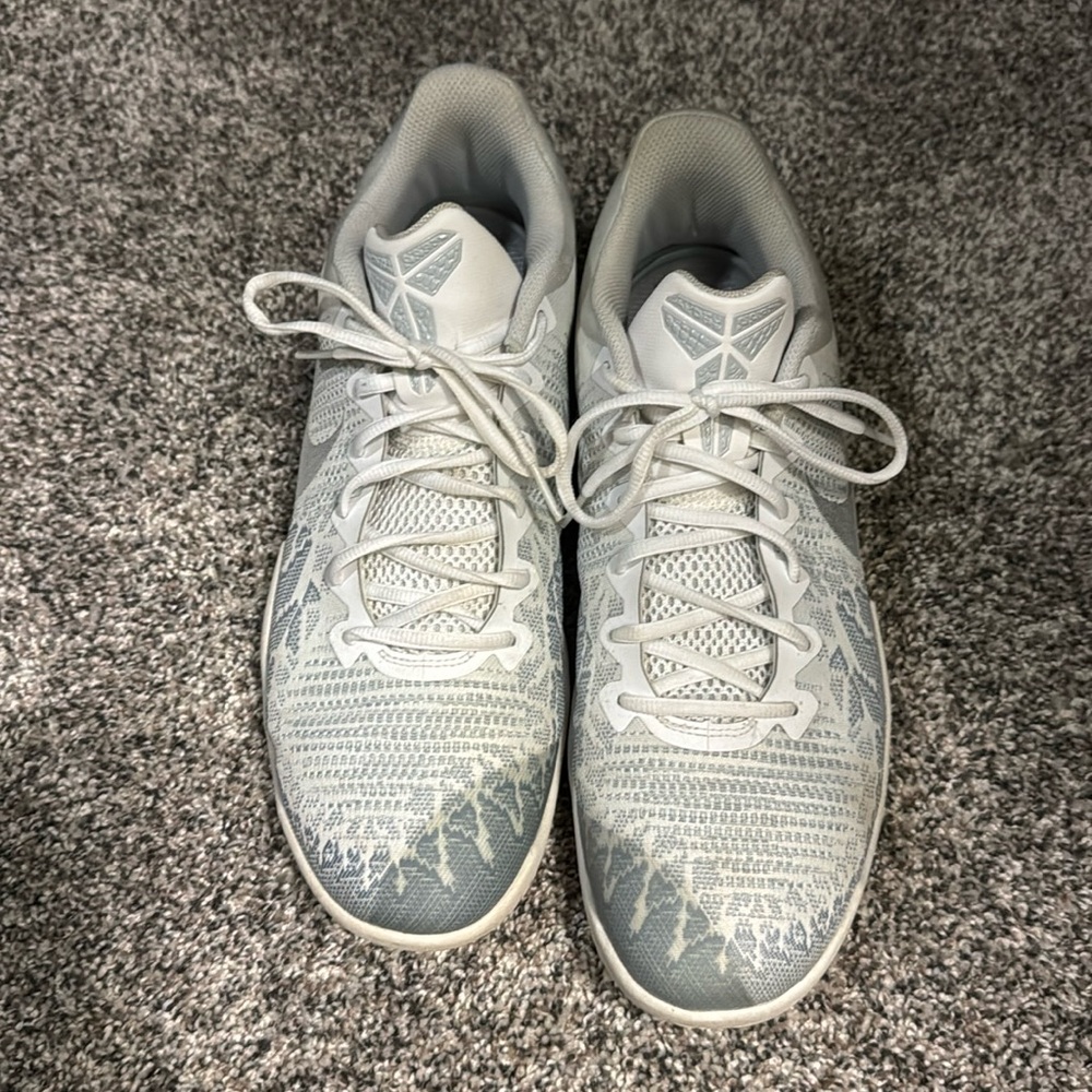 Nike shoes gray and white in color size 12